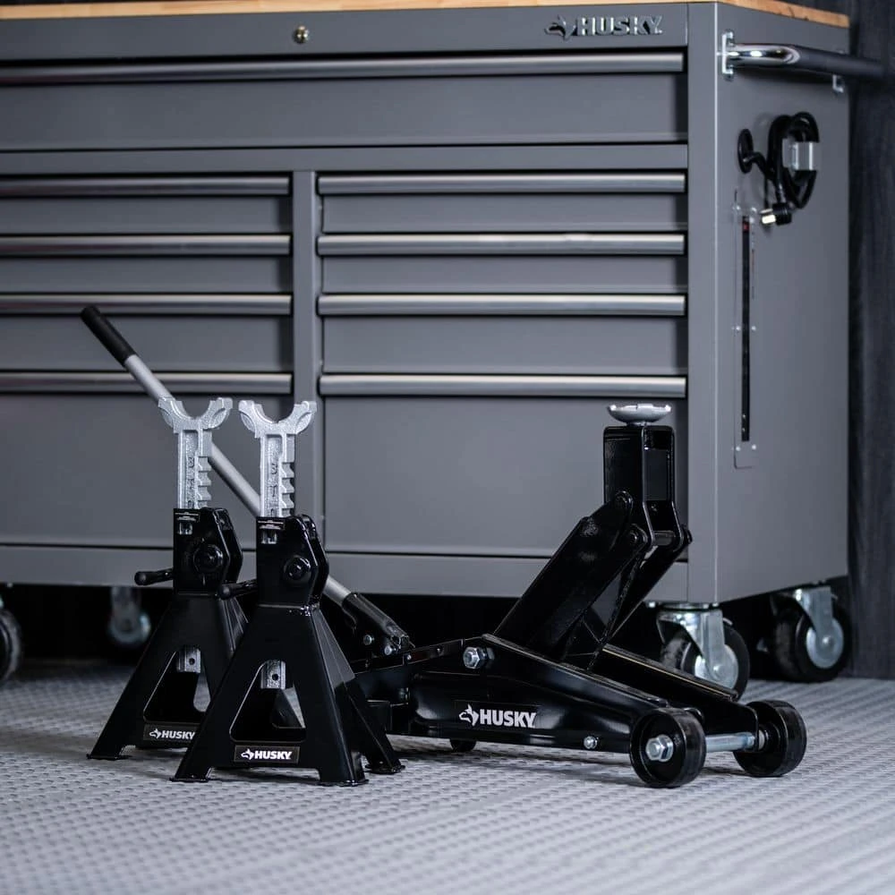 Husky 3-Ton Light Duty Truck Jack And Jack Stand Pair 6 Husky 3-Ton Light Duty Truck Jack And Jack Stand Pair - Image 6