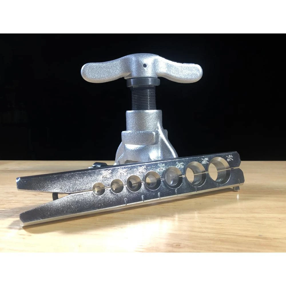 Husky Heavy‑Duty Pro Tubing Flaring Tool – 3/16 In. To 3/4 In. Capacity, 45° Single Flare For Copper, Brass And Aluminum 8 Husky Heavy‑Duty Pro Tubing Flaring Tool – 3/16 In. To 3/4 In. Capacity, 45° Single Flare For Copper, Brass And Aluminum - Image 8