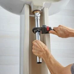 Husky 10 In. Heavy Duty Cast Iron Pipe Wrench With 1 In. Jaw Capacity -Husky Shop husky pipe wrenches wg 40 10 77 1000