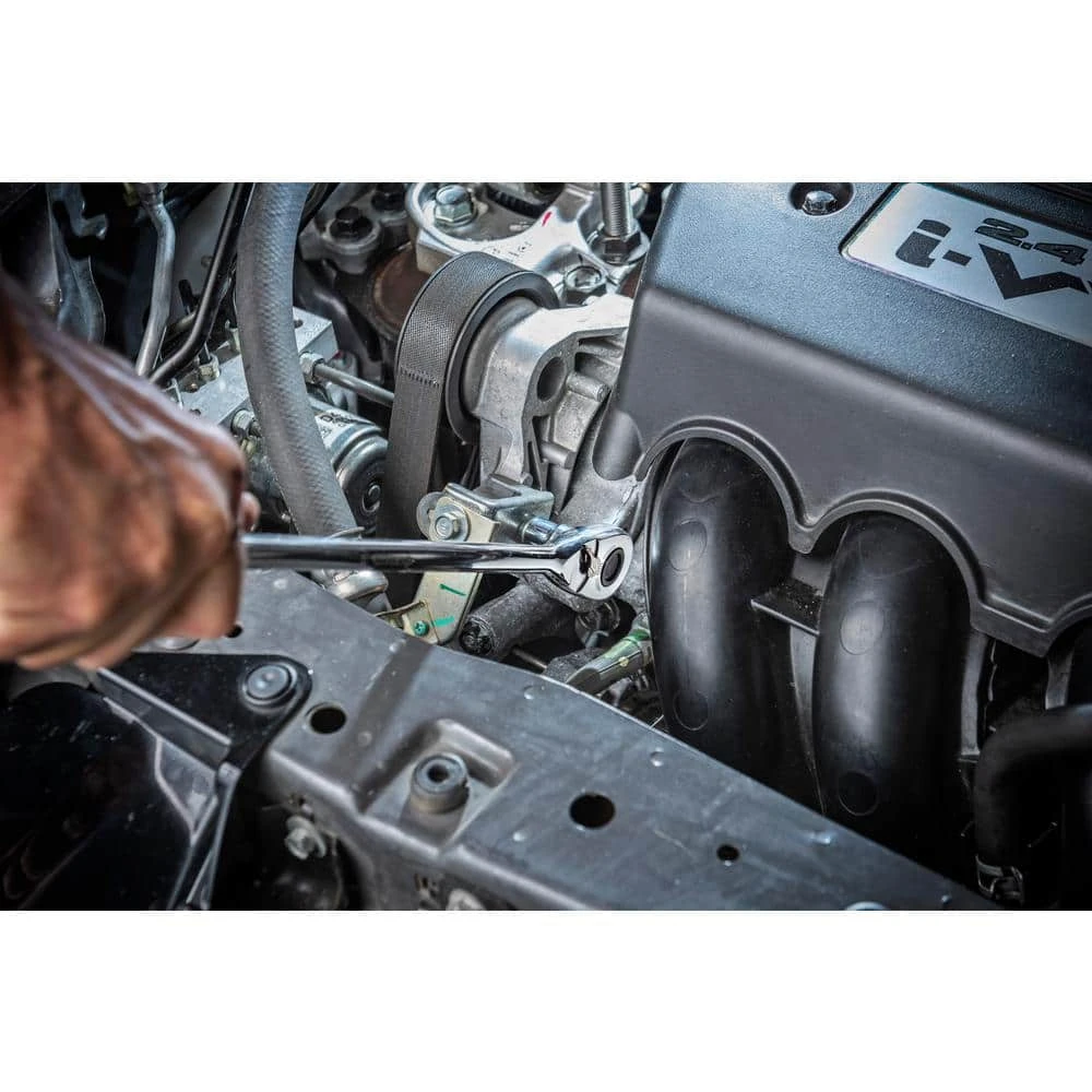 Husky 3/8 In. Drive 100-Position Chrome Extra Long Handle Ratchet 5 Husky 3/8 In. Drive 100-Position Chrome Extra Long Handle Ratchet - Image 5